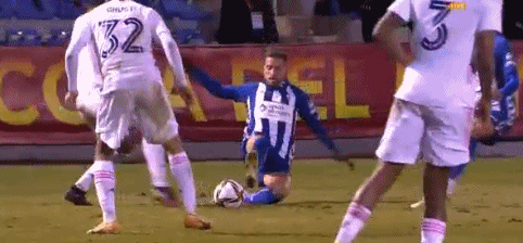 难绷，土媒：穆帅离开土耳其时没付居住了一年多的酒店账单