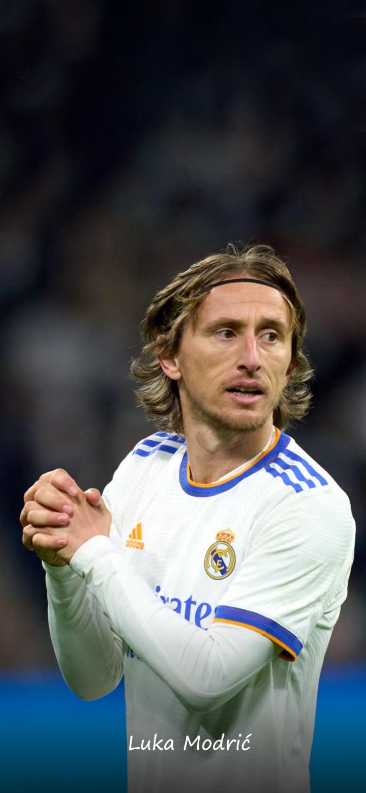 莱万特高层：几乎每天都收到关于埃永的报价，冬窗不考虑出售他