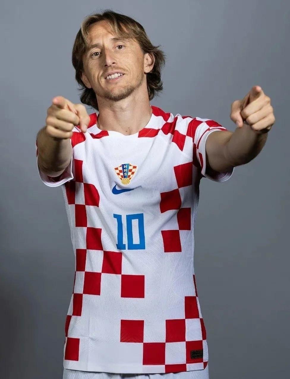 曼联7000万英镑签下亚当·沃顿的交易在水晶宫承认拜仁计划从老特拉福德挖角后加速进行。